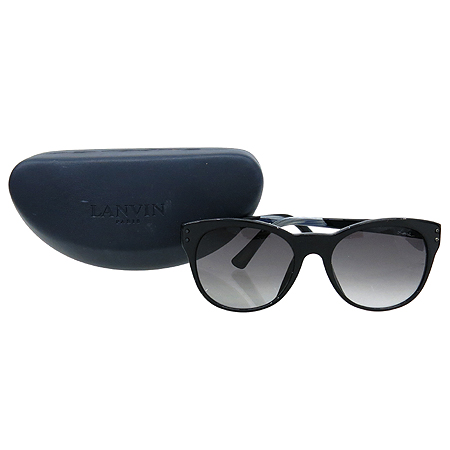 ����  ���۶�