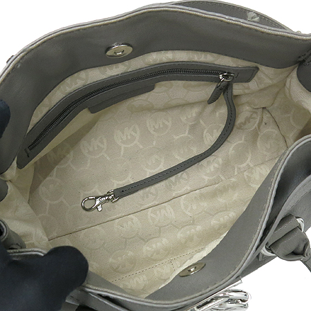 MICHAELKORS(����Ŭ�ھ) �׷��� ���� �ع��� ���� ü�� 2WAY �̹���5 - ���̺��� �߰���ǰ