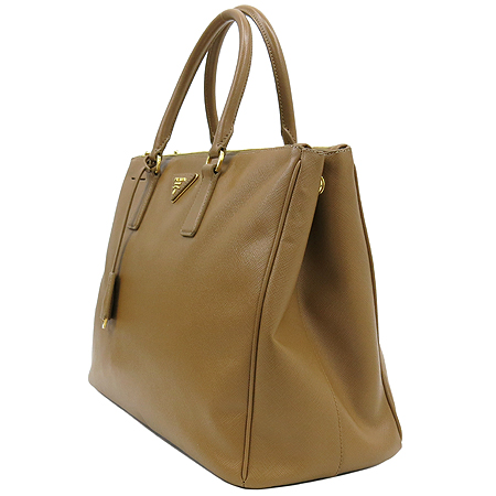 Prada(�����) BN1786 SAFFIANO LUX CARAMEL ���ǾƳ� ���� ī�᷹�� ����ΰ� ��Ʈ�� �̹���3 - ���̺��� �߰���ǰ