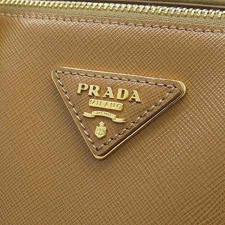Prada(�����) BN1786 SAFFIANO LUX CARAMEL ���ǾƳ� ���� ī�᷹�� ����ΰ� ��Ʈ�� �̹���4 - ���̺��� �߰���ǰ