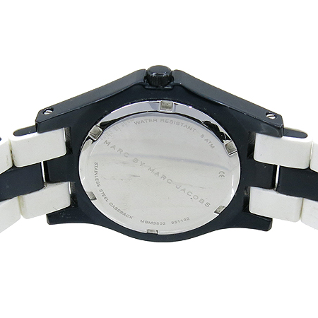 Marc_Jacobs(��ũ���̸�ũ�����߽�) MBM3502 ���� ��ƿ ���� ��� ������ �ð� �̹���4 - ���̺��� �߰���ǰ