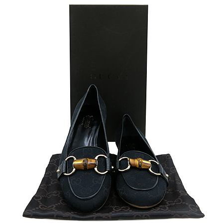 ����  ����