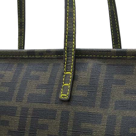 Fendi(���) 8BH199 FF�ΰ� PVC ���ο� ��Ƽġ ���� ����� �̹���4 - ���̺��� �߰���ǰ
