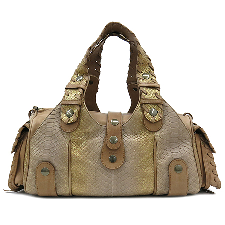 Chloe(���ο�) ���̼� ���� �ǹ��� ��Ʈ�� �̹���2 - ���̺��� �߰���ǰ