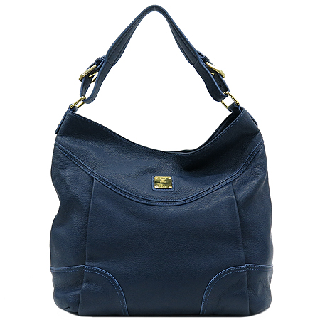 ������  �����