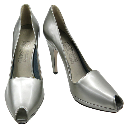 Ferragamo(��󰡸�) �ǹ� ��Ż�� CALF ���� ������ ������ ���� ������ ���� �̹���2 - ���̺��� �߰���ǰ