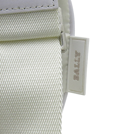 Bally(�߸�) ȭ��Ʈ �к긯 ��� ��Ƽġ ũ�ν��� �̹���3 - ���̺��� �߰���ǰ