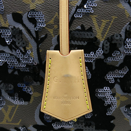 Louis Vuitton(���̺���) M40436 2010�� �÷��� ���׷� FLEUR(�÷ڸ�) DE JAIS ���ر� ���ǵ� 30 ��Ʈ�� �̹���4 - ���̺��� �߰���ǰ