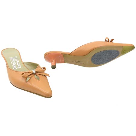 Ferragamo(��󰡸�) ���� �ٶ� ��� ���� ������ ���� �̹���2 - ���̺��� �߰���ǰ