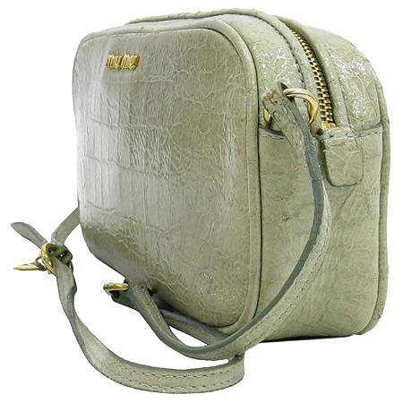 MiuMiu(�̿�̿�) ���� �ΰ� ũ��Ŀ���� ���� ������ ����� �̹���2 - ���̺��� �߰���ǰ