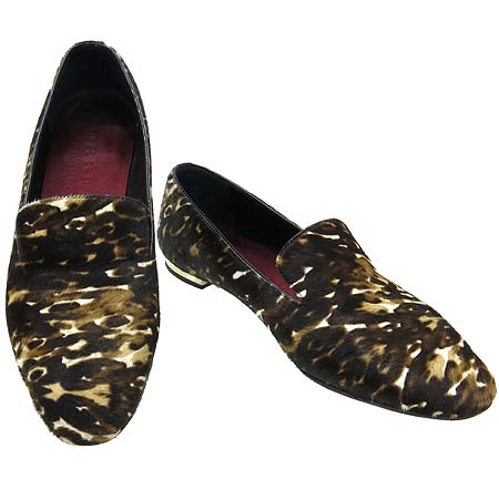 ������  ����