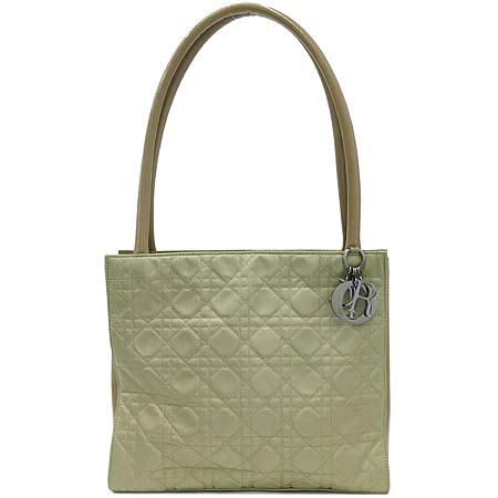 ���  �����