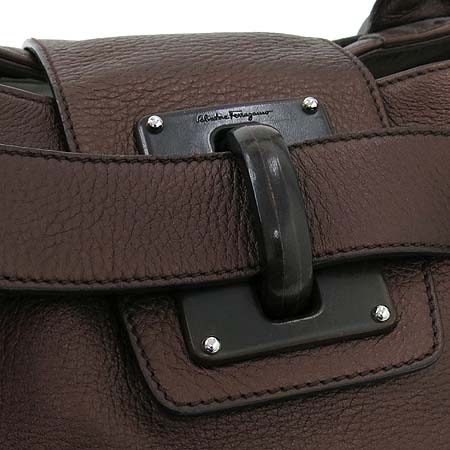 Ferragamo(��󰡸�) 21 A015 SOFT CAKF SKIN ��Ż�� ���� ��Ʈ�� �̹���4 - ���̺��� �߰���ǰ