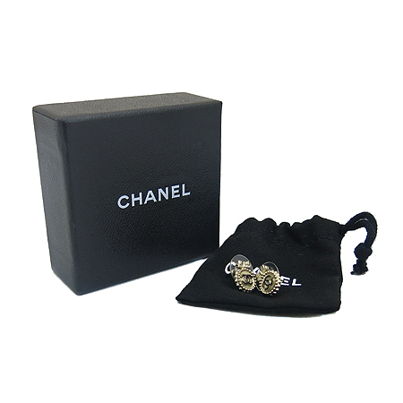 ����  �Ͱ���