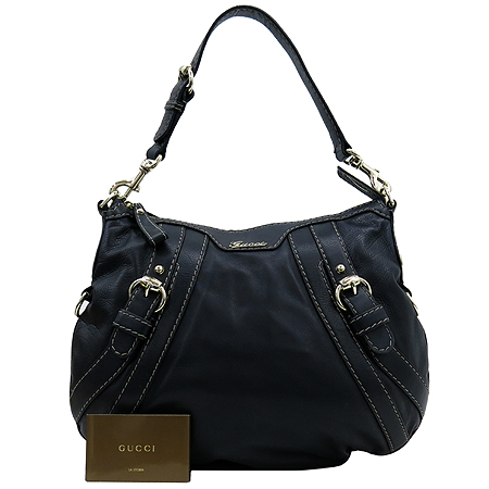 ����  �����