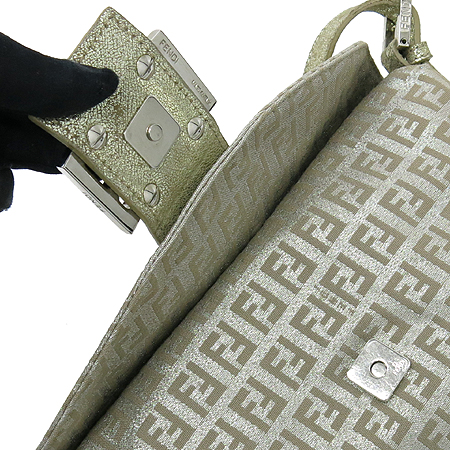 Fendi(���) 8BR003 ��� �ΰ� ����� �̹���4 - ���̺��� �߰���ǰ