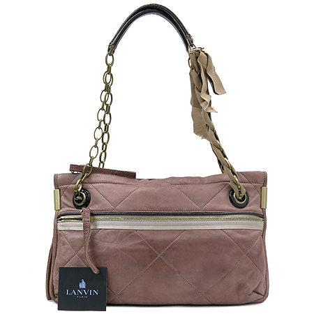 ����  �����