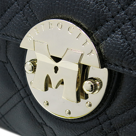 Metrocity(��Ʈ�ν�Ƽ) MQ563 �������� ĳ������� ����ΰ� ü�� ũ�ν��� �̹���4 - ���̺��� �߰���ǰ