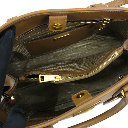 Prada(�����) 1BA567 SAFFIANO LUX CARAMEL ���ǾƳ� ���� ī��� ����ΰ� ��Ʈ�� + �����Ʈ��  2WAY �̹���6 - ���̺��� �߰���ǰ