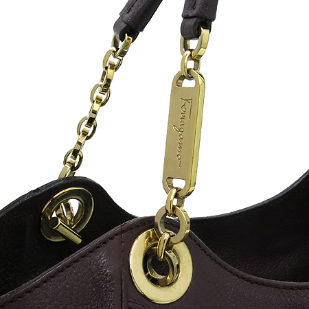 Ferragamo(��󰡸�) FN631029 21 B992 BETULLA ���ǵ𷹴� ����ΰ� ��ġ�� ü�� ��Ʈ�� �̹���5 - ���̺��� �߰���ǰ