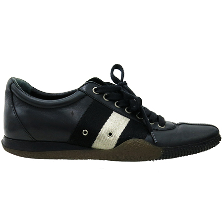 Bally(�߸�) ���� ���� ��� ��Ƽġ ������ ����Ŀ�� �̹���3 - ���̺��� �߰���ǰ