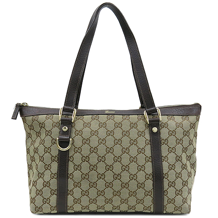 ����  �����