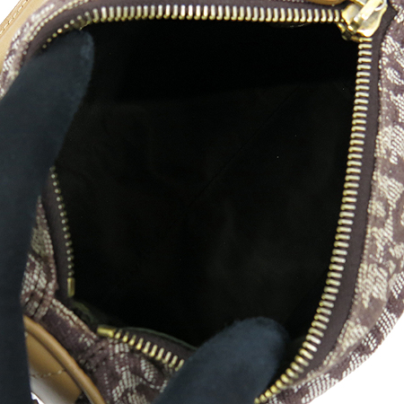 Dior(ũ����î���) �ΰ� �ڰ��� ���̺��� ���� ��Ʈ�� �̹���5 - ���̺��� �߰���ǰ