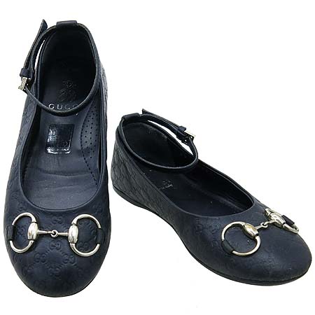 ����  ����