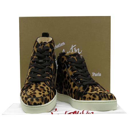 Christian Louboutin(ũ ) RANTUS ORLATO ĵ ġ ž Ŀ