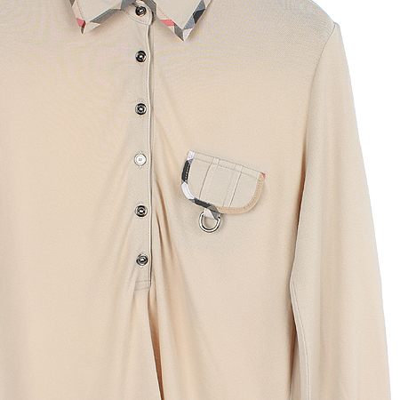 Burberry(������) ī�� Ƽ [�λ꼾�Һ���] �̹���3 - ���̺��� �߰���ǰ