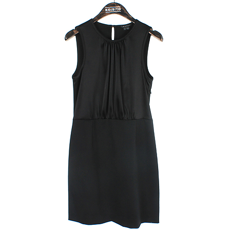 ��  ���ǽ�