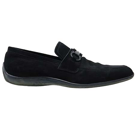 Ferragamo(󰡸)  ġ  ̵    ̹3 - ̺ ߰ǰ