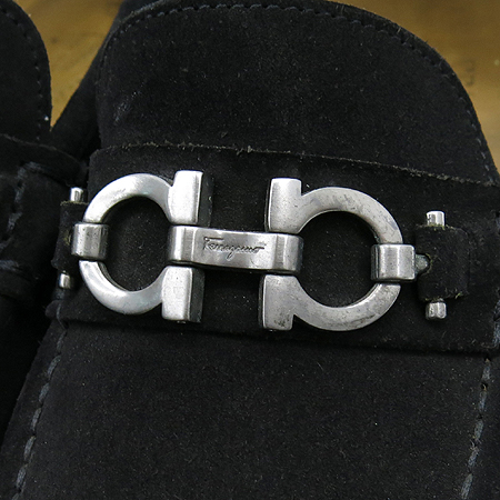 Ferragamo(󰡸)  ġ   ̵   ̹4 - ̺ ߰ǰ