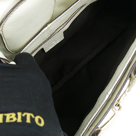 Gucci(����) 137592 GG�ΰ� �ڰ��� ���̺������� ȥ�� ����� �̹���6 - ���̺��� �߰���ǰ