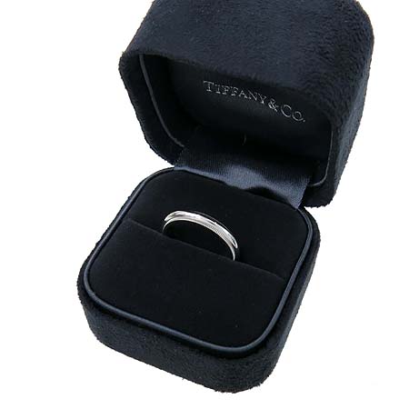 Tiffany(Ƽ�Ĵ�) PT950(�÷�Ƽ��) �б׷��� 3MM ���� - 10 ȣ �̹���2 - ���̺��� �߰���ǰ