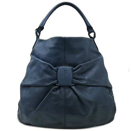 Ferragamo(��󰡸�) 211 B778 ���� �ٶ� ��� ���� ȣ�� ����� �̹���2 - ���̺��� �߰���ǰ