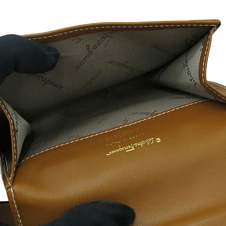 Ferragamo(��󰡸�) 23 2323 ī�� ���� ��Ʈ �� ���� �̹���5 - ���̺��� �߰���ǰ