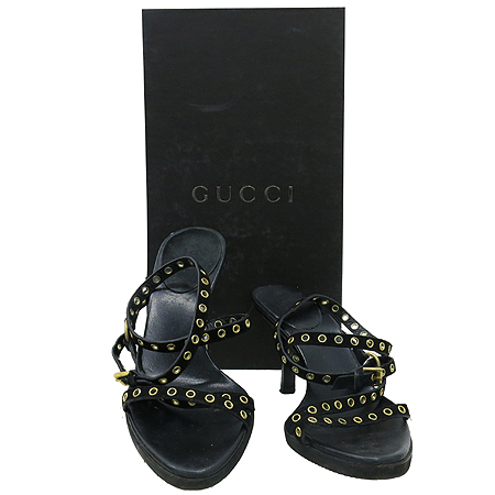 ����  ����