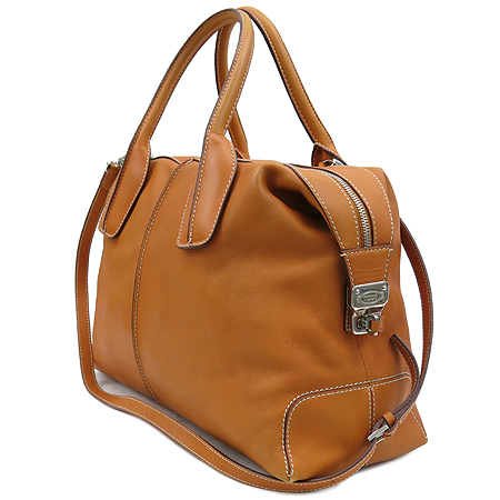 Tod's(����) D��Ÿ�ϸ� ������ ���� ��Ʈ�� �̹���3 - ���̺��� �߰���ǰ