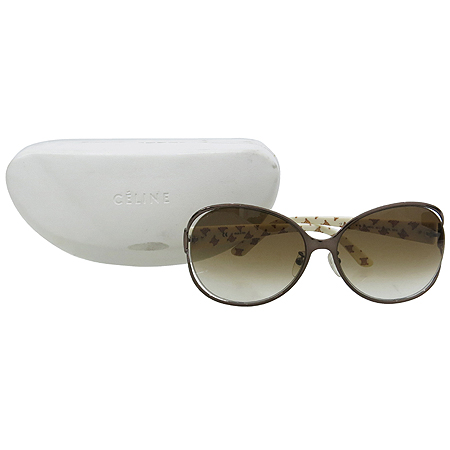 ������  ���۶�