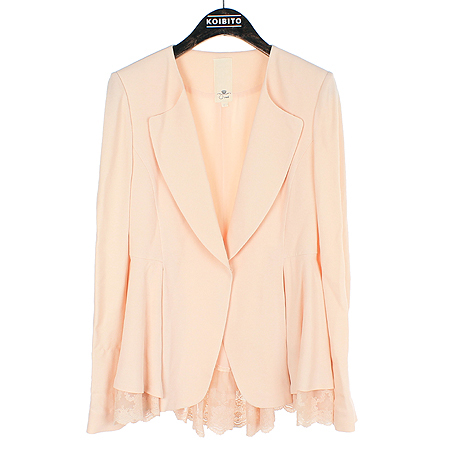 �����  ����