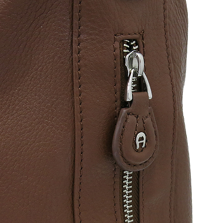 Aigner(���̱׳�) ���� ���� ����� �̹���4 - ���̺��� �߰���ǰ