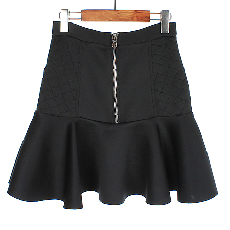 Pierre Balmain (�߿����߸�) �׿����� ��ĿƮ �̹���3 - ���̺��� �߰���ǰ