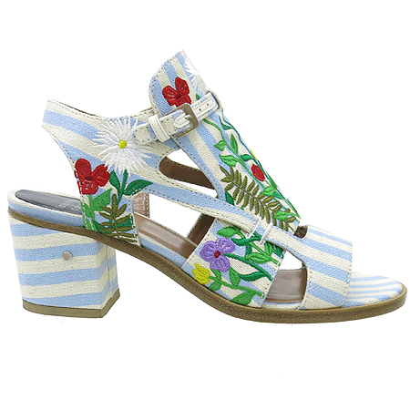 LAURENCE DACADE (�η��������̵�) ĵ���� ������ ���� �̹���4 - ���̺��� �߰���ǰ