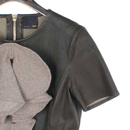 Fendi(���) �Ұ��� ���� Ƽ �̹���3 - ���̺��� �߰���ǰ