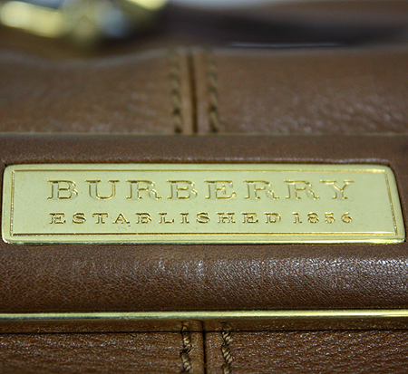 Burberry(������) ī�� ���� ���� �ΰ� ��Ʈ ��� 2WAY [���빮��] �̹���5 - ���̺��� �߰���ǰ