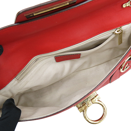 Ferragamo(��󰡸�) 21 4408 ���� ��ġ�� �ΰ� ��� Ŭ��ġ �� ����� �̹���5 - ���̺��� �߰���ǰ