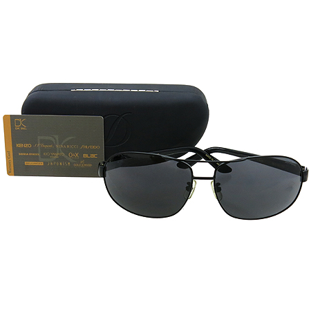 ����  ���۶�