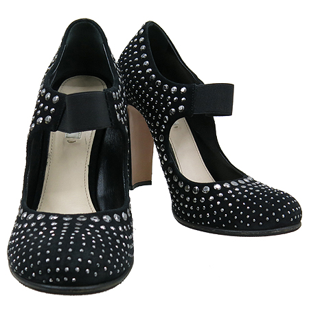 �����  ����