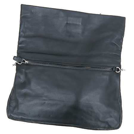 MiuMiu(�̿�̿�) RP0199 NAPPA CRISTAL NERO ����Ų ���� ũ����Ż ü�� Ŭ��ġ �� ����� �̹���5 - ���̺��� �߰���ǰ